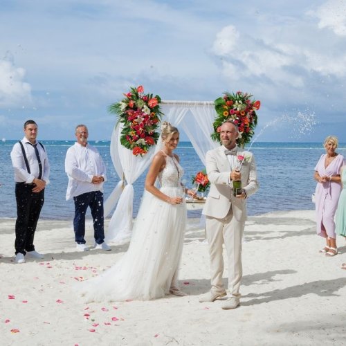 punta-cana-beach-wedding-31