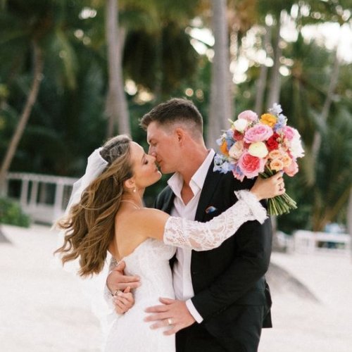 ashlierobert_pearlbeachclubwedding-33